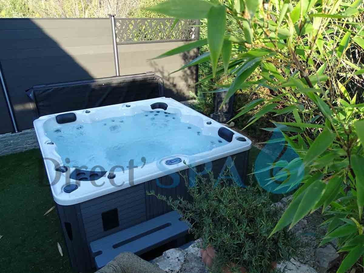 jacuzzi-extérieur-SPA-5-PLACES-PHILADELPHIE-ALPES-MARITIMES-06
