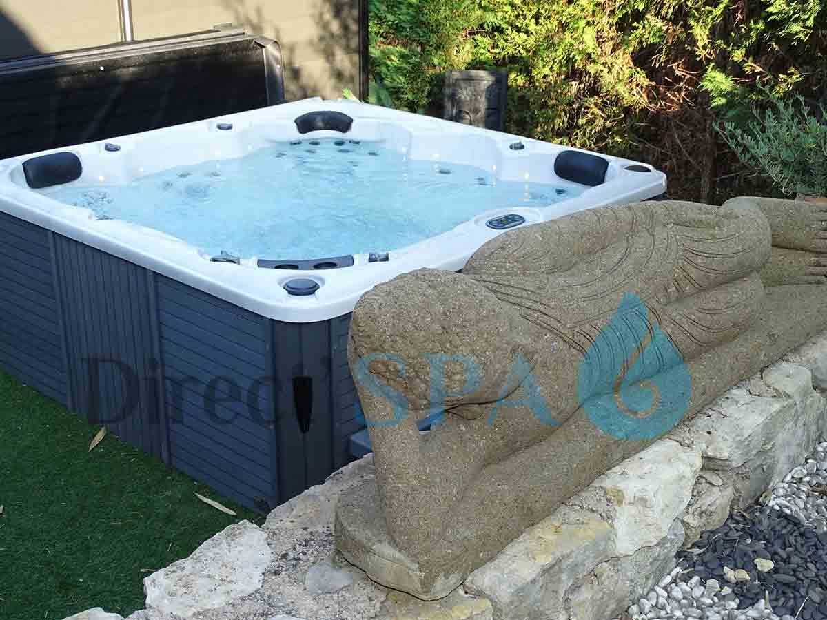 jacuzzi-extérieur-SPA-PACA-06-5-PLACES-MODELE-PHILADELPHIE