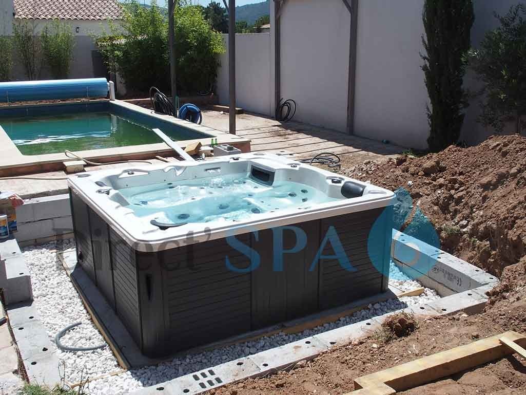 spa-semi-encastré-préparation-La-Crau-Toulon-Var-06